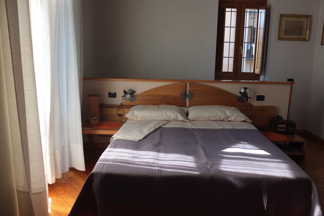 I Melograni Bed & Breakfast Сора Екстериор снимка